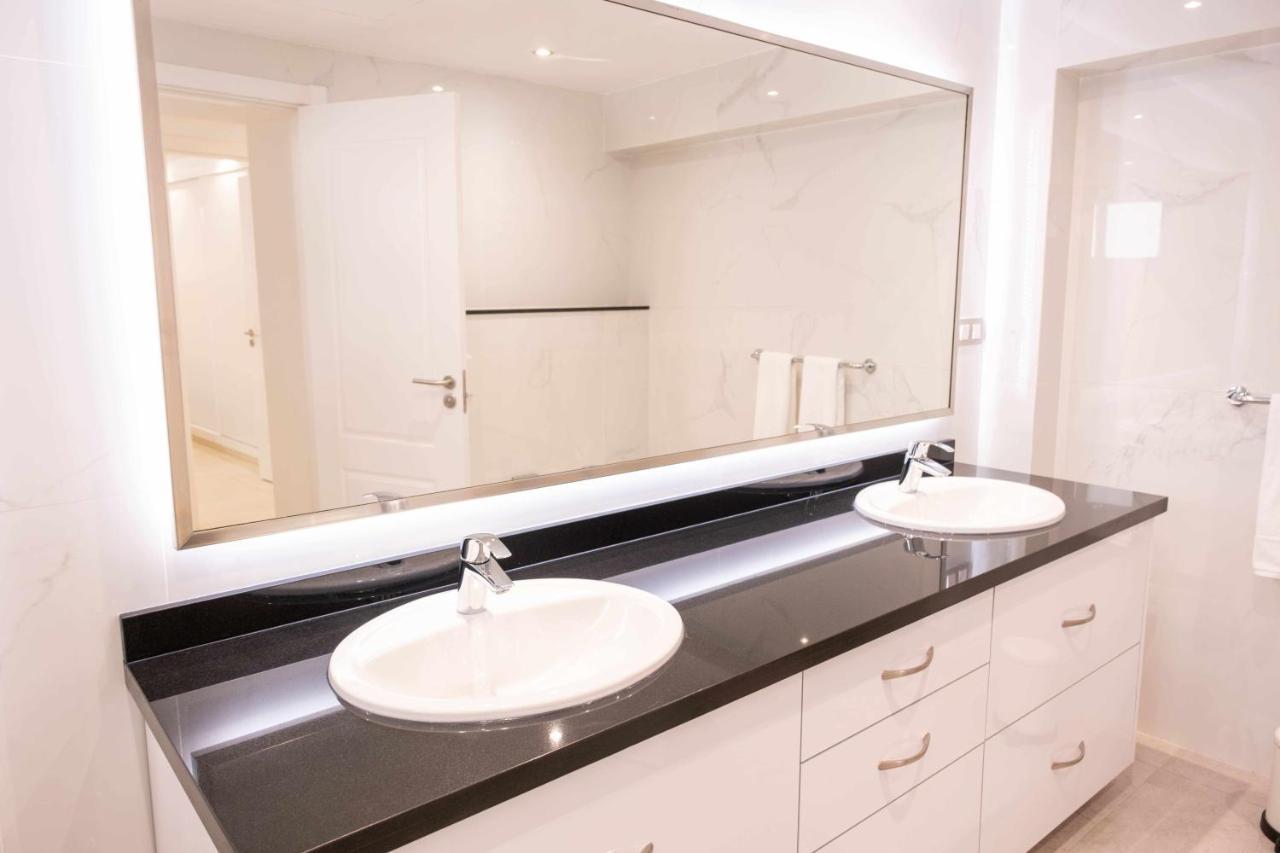 Luxury Apartments Sabi Waikiki Con Garaje Corralejo Ngoại thất bức ảnh