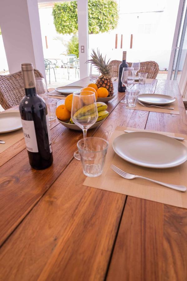Luxury Apartments Sabi Waikiki Con Garaje Corralejo Ngoại thất bức ảnh